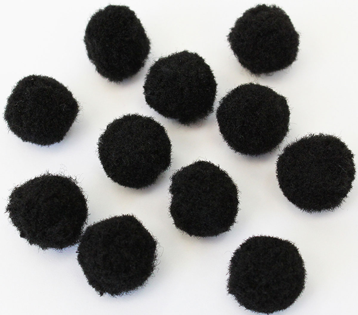 Помпоны Premium (1,5см), черный, 10 шт.