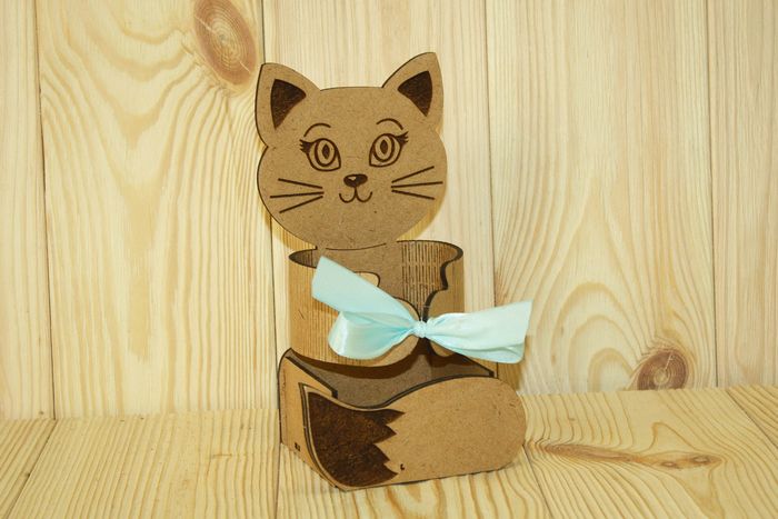 Подарочная упаковка (8,5*12*20,5см), Котёнок, МДФ 3мм, окрашен., Дуб, 1 шт.