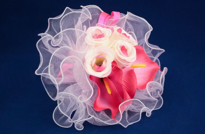 Букет невесты, роза и калла (25х20см), Розово-малиновый, 1 шт.