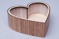 Кашпо из бамбука (15*15*7см) Сердце, бежевое, 1 шт.