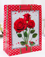 Пакет подарочный (26*32*11см), Розы с лепестками, 1 шт. 