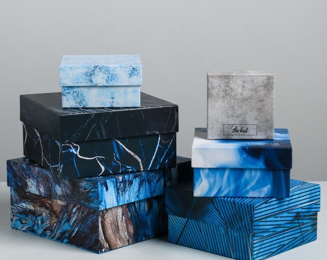 Коробка квадратная (12х12х6,5см), Цвет настроения, 1 шт.