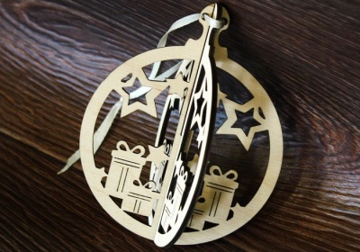 Заготовка для творчества. Ёлочная игрушка объёмная (10*12см), "Шар" с подарками, Фанера, 1 шт.