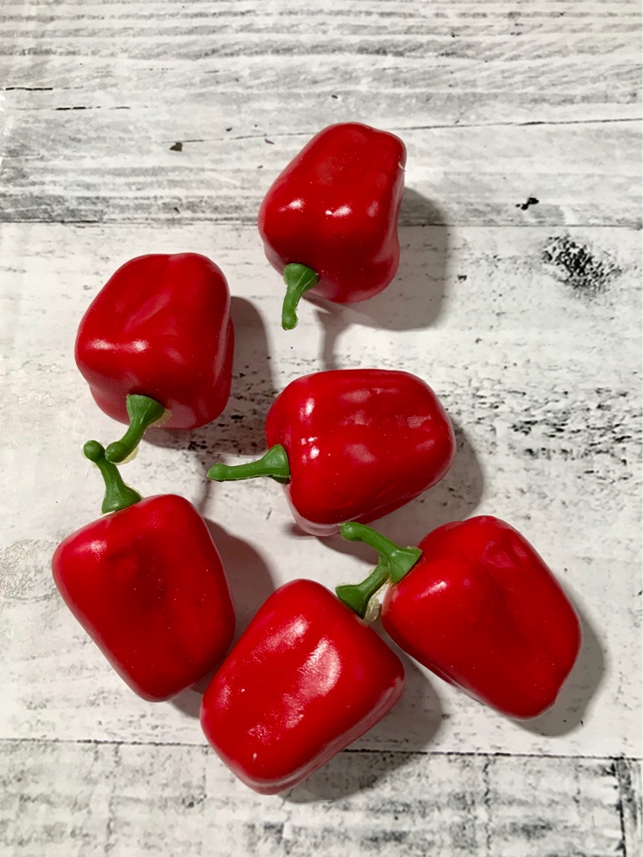 Муляж болгарский перец, красный, 1 шт.