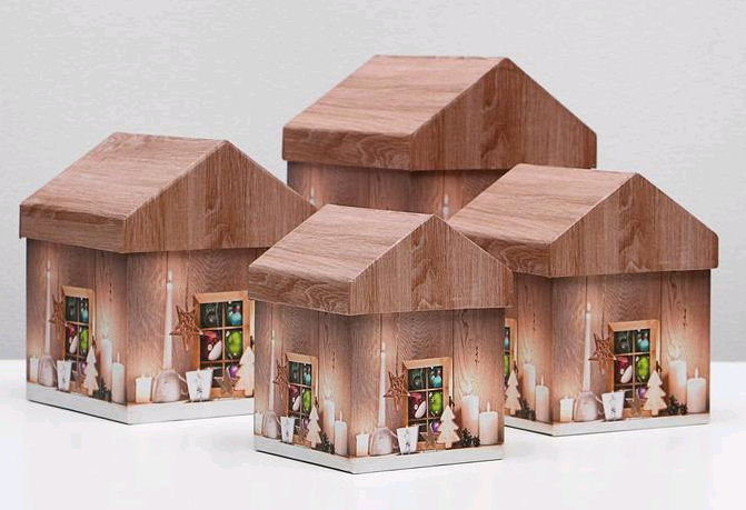 Коробка домик (10,5х10,5х13см), Игрушки и свечи, 1 шт.