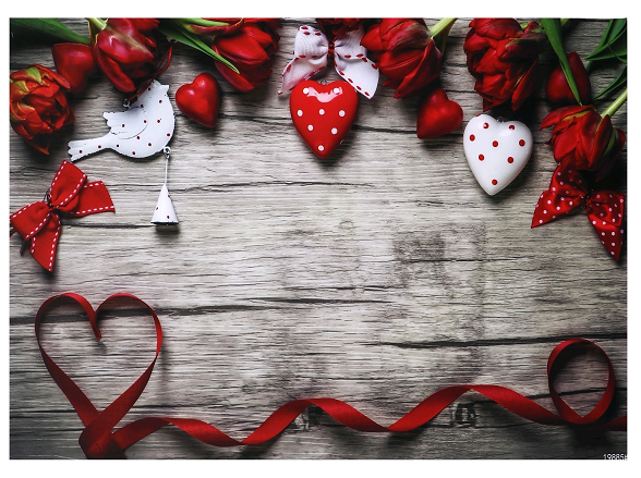 Фотофон винил (80*125 см), "Красные тюльпаны и сердечки в горох", 1 шт.