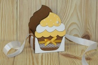 Подарочная упаковка (9,5*9*13см), Кекс, МДФ 3мм, окрашен., Дуб-желтый, 1 шт.