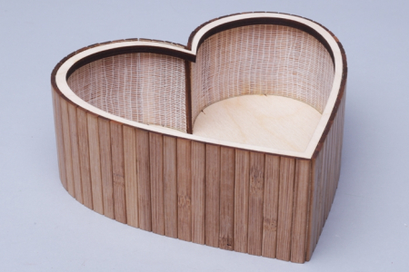 Кашпо из бамбука (15*15*7см) Сердце, бежевое, 1 шт.