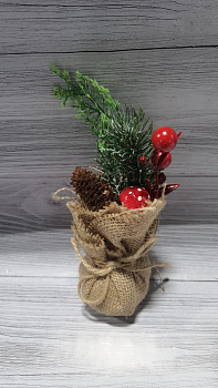 Веточка (19см), Ель с ягодками и грибочком в мешочке, 1 шт.