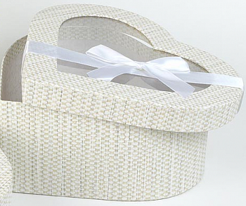 Коробка-сердце (21*18*8см), Бежевая, с бантом и прозрачной крышкой, 1 шт. 