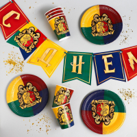 Набор бумажной посуды "Волшебный мир", 6 тарелок, 6 стаканов, 1 гирлянда, 1 шт.