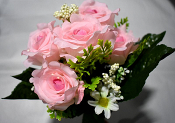 Букет (32 см) Розы с ромашками, Подкустник, МИКС, 1 шт.