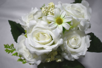 Букет (32 см) Розы с ромашками, Подкустник, МИКС, 1 шт.