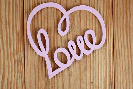 Топпер (10,5*30 см), "Love" сердечком, МДФ 3мм, окрашен. на шпажке, Розовый, 1 шт.